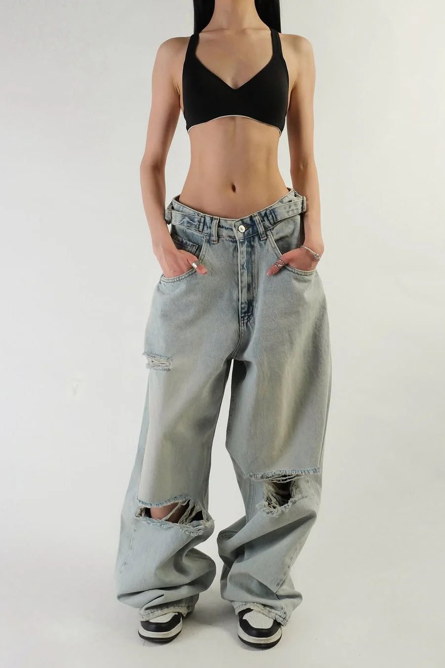 baggy pants