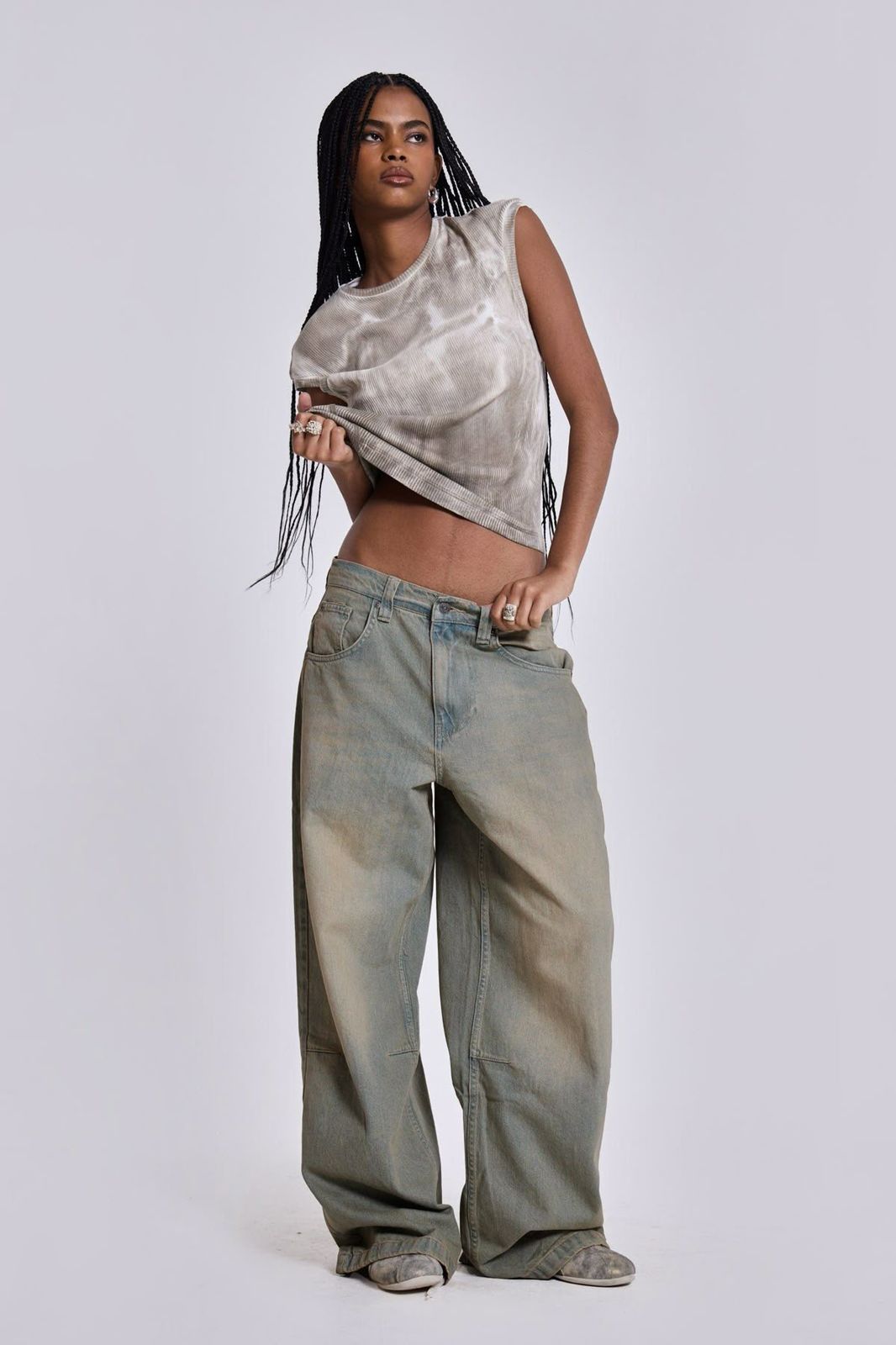 baggy pants
